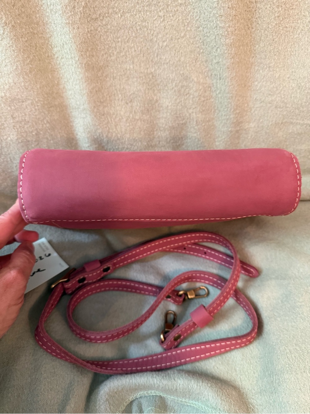 Portland Leather Foxglove Pink Crossbody Bag with Adjustable Strap - Picture 3 of 5